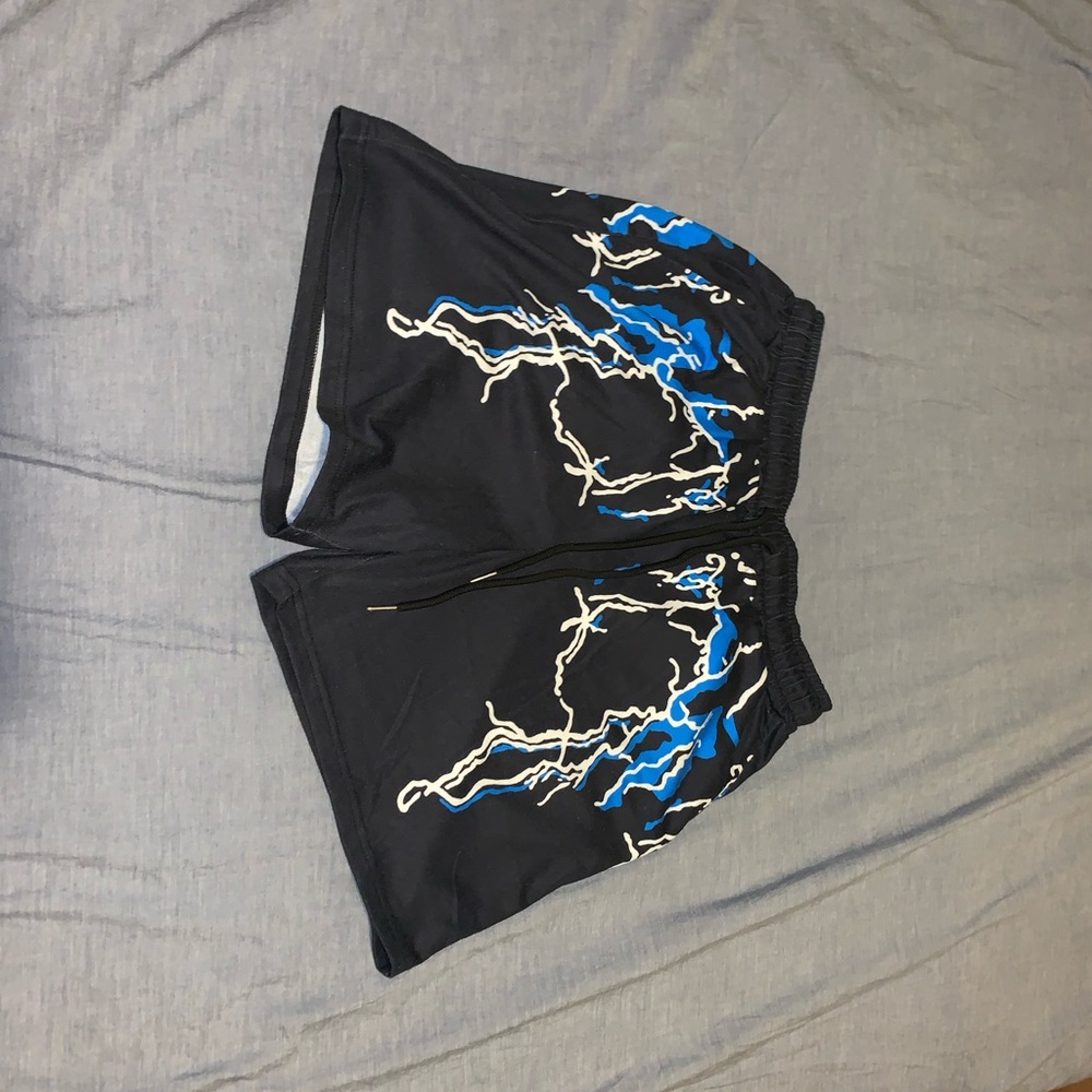 White and Blue thunderstorm shorts (S)